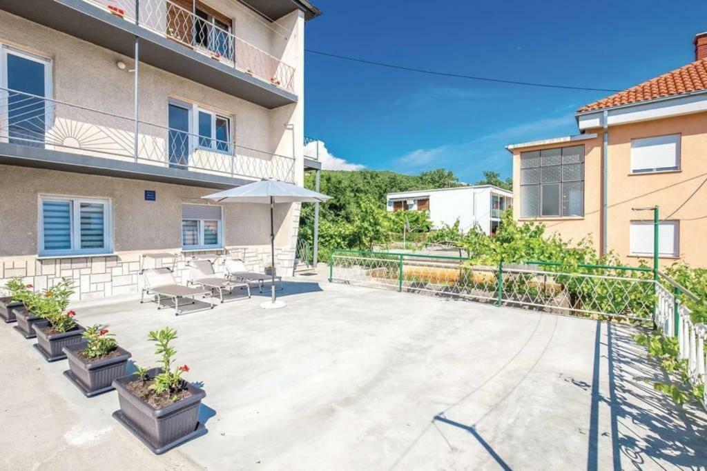 Apartment Laura Kostrena Exterior photo